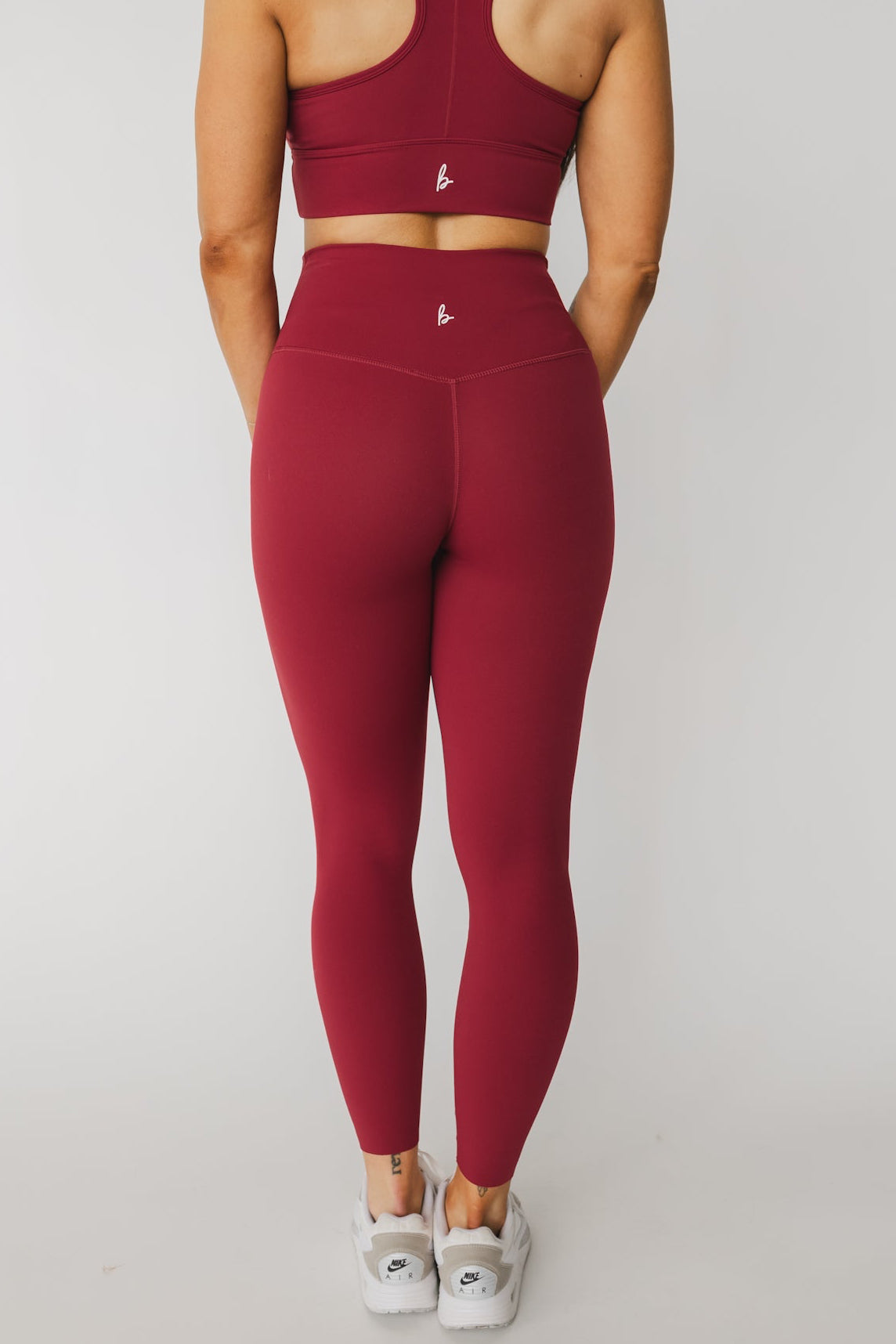 Olivia Pant