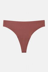 Camel-No Thong
