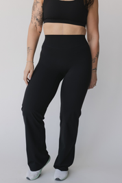 Essentials Wide Leg Pant REGULAR