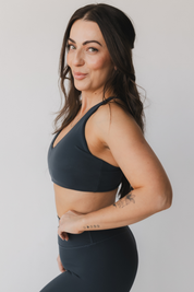 Essentials Twist Bra