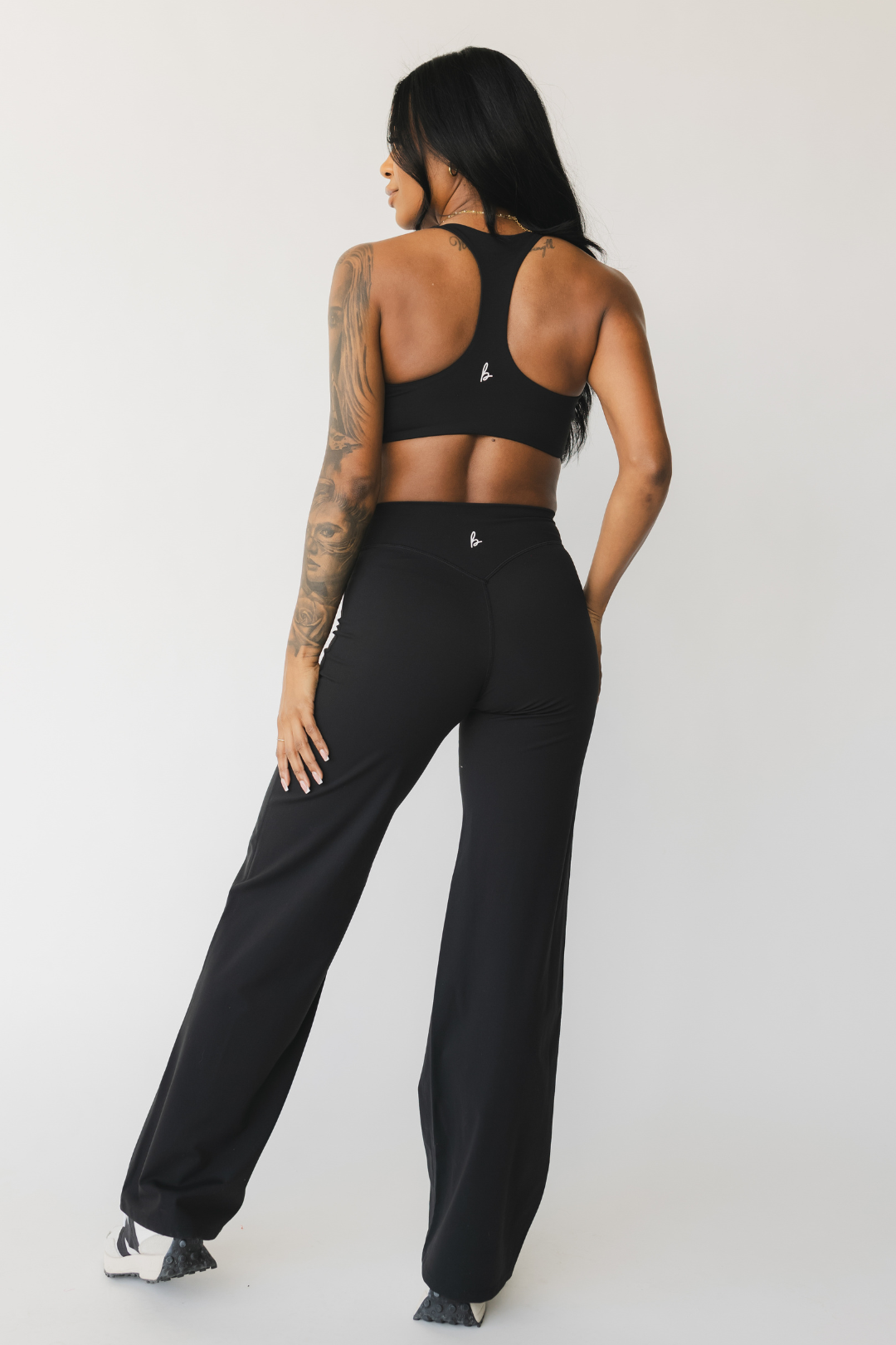 Essentials Wide Leg Pant REGULAR