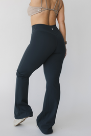 Essentials Flare Pant