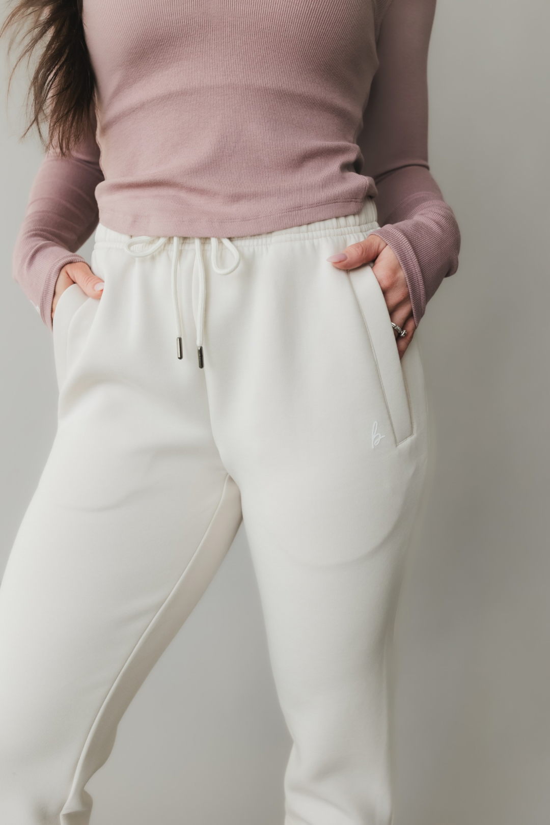 Narrow Straight Leg Jogger