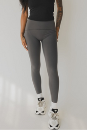 Chloe Pant