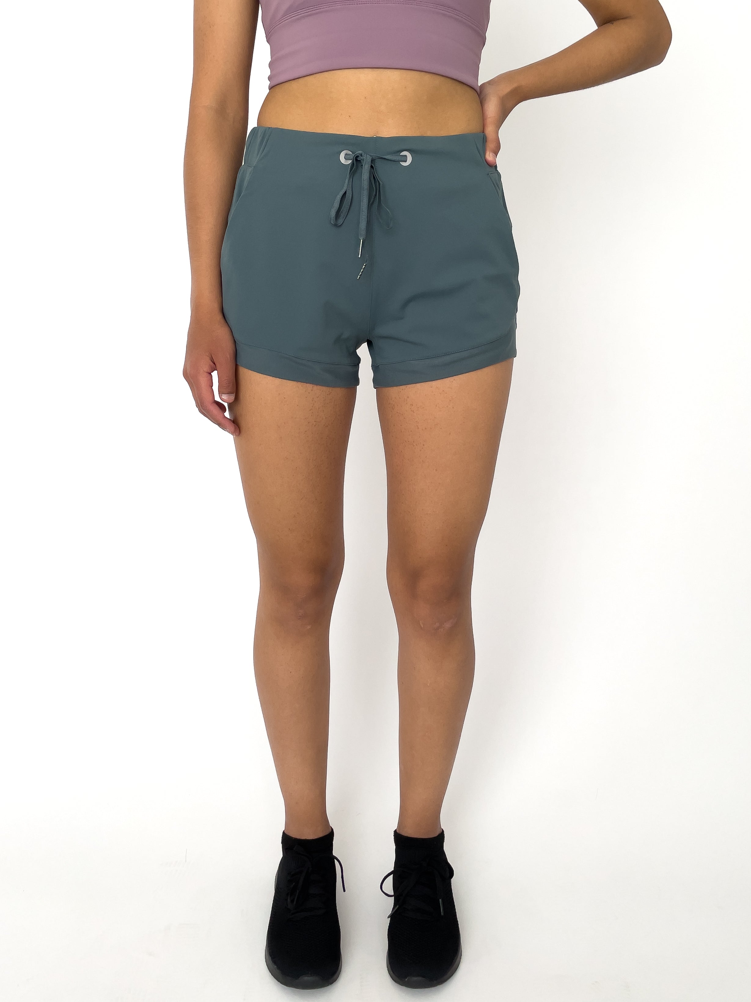 Run Freely Shorts (3")